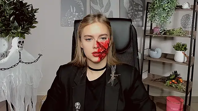 JuneWoods online show from 25, 10, 2025