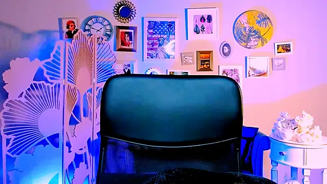 JuneWoods online show from 14, 11, 2025