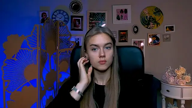 JuneWoods online show from 10, 11, 2025