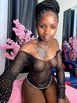 Snapshot of Lolo_Queenn chatting on 16, 10, 2025 Lolo Queenn online show from 16, 10, 2025