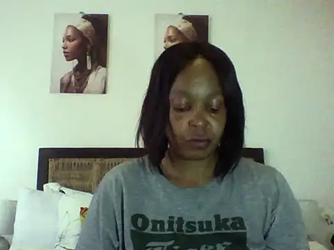 Blacksashaxx online show from 5, 11, 2025