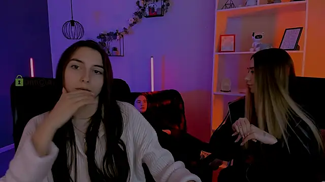 leslie bird online show from 15, 4, 2026