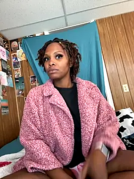 Snapshot of lilthstarr chatting on 2, 10, 2025 lilthstarr online show from 2, 10, 2025