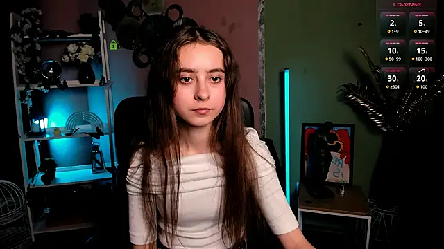 rebecca smile online show from 1, 12, 2025