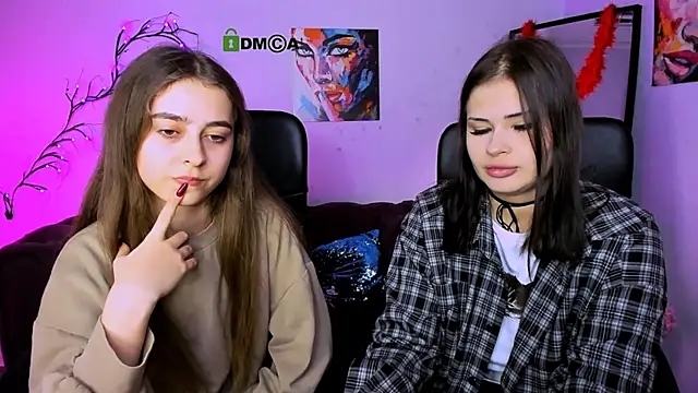 rebecca smile online show from 17, 12, 2025