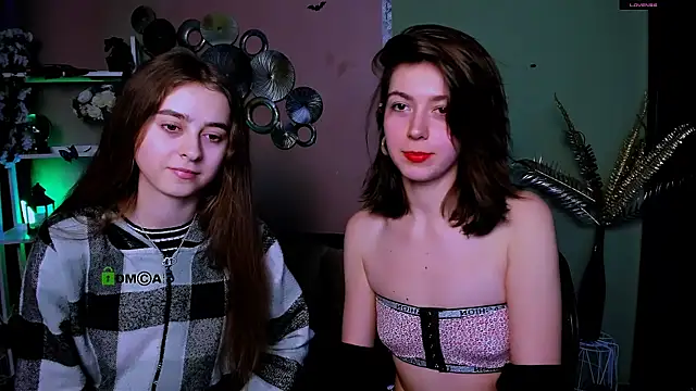 rebecca smile online show from 16, 12, 2025