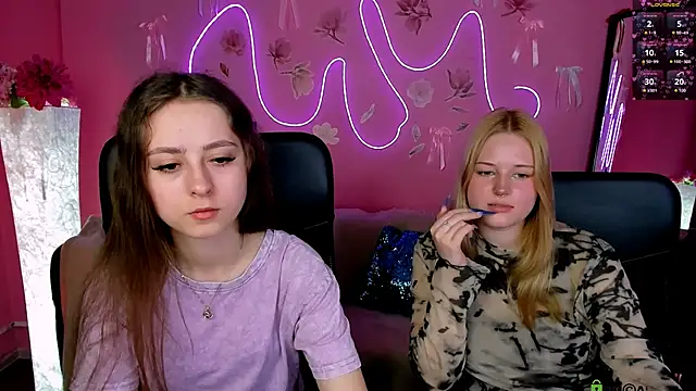 rebecca smile online show from 23, 4, 2026