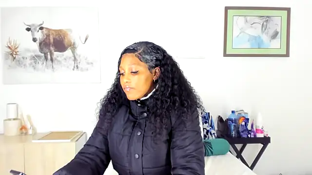ConnieSmall24 online show from 6, 5, 2026