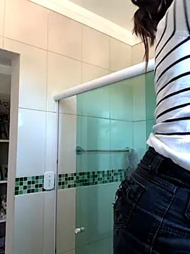 larj021bb online show from 12, 11, 2025