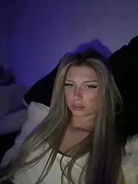 blondeeee online show from 8, 2, 2026