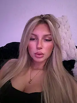 blondeeee online show from 21, 4, 2026