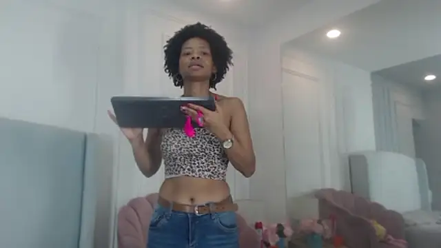 ChantalGarner online show from 2, 2, 2026