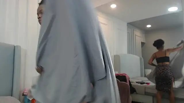 Snapshot of ChantalGarner chatting on 1, 12, 2025 ChantalGarner online show from 1, 12, 2025