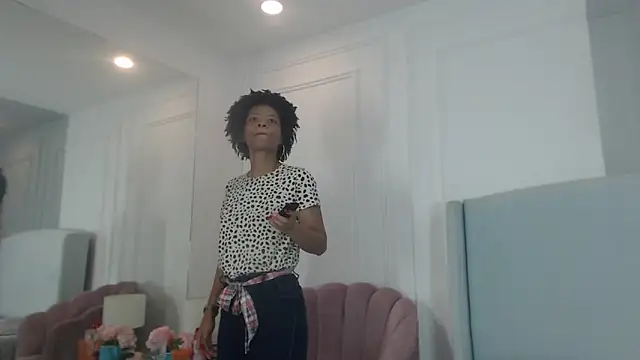 ChantalGarner online show from 16, 2, 2026