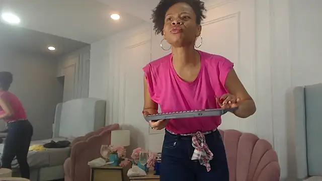 ChantalGarner online show from 18, 2, 2026