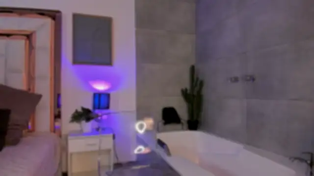 Violeta dh online show from 6, 11, 2025