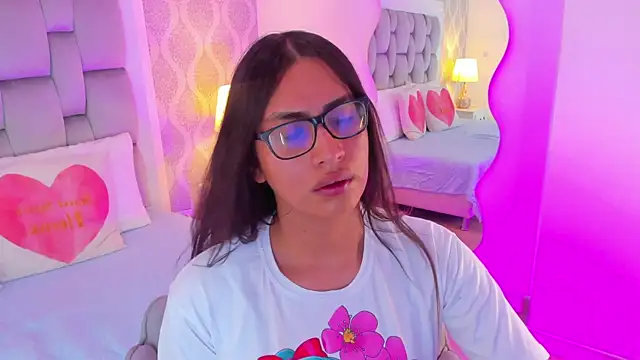 cherrylady 02 online show from 7, 3, 2026