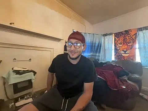 ThrowedWorldWide online show from 10, 2, 2026