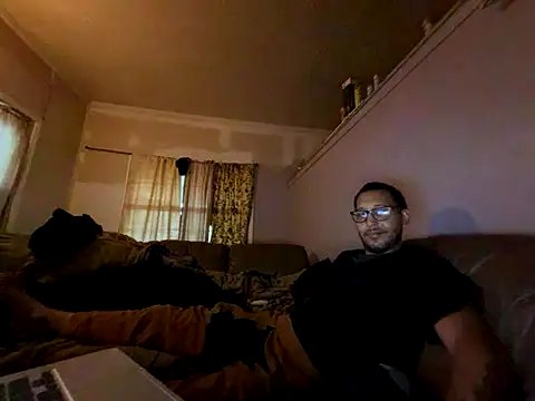 ThrowedWorldWide online show from 14, 11, 2025