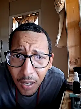 ThrowedWorldWide online show from 25, 11, 2025