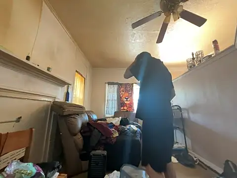 ThrowedWorldWide online show from 6, 3, 2026