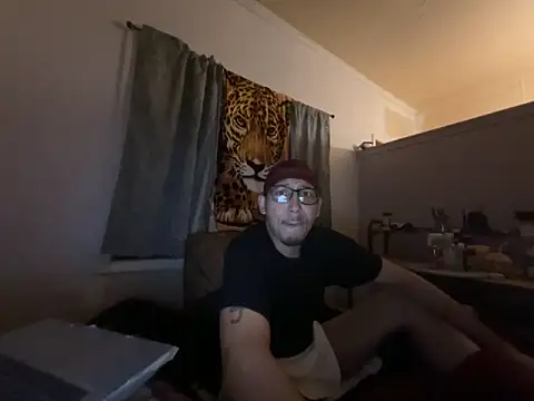 ThrowedWorldWide online show from 14, 3, 2026