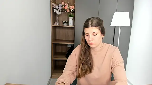 ShawneeZissler online show from 26, 9, 2025