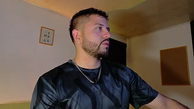 TomSloam online show from 14, 11, 2025