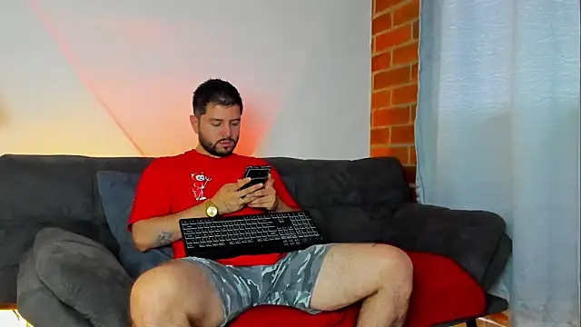 TomSloam online show from 22, 10, 2025