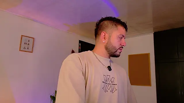 TomSloam online show from 15, 11, 2025