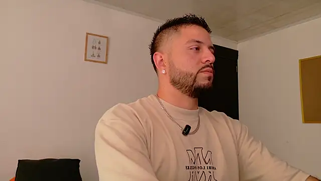 TomSloam online show from 28, 11, 2025