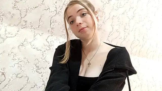 DulcieNewbound online show from 26, 9, 2025