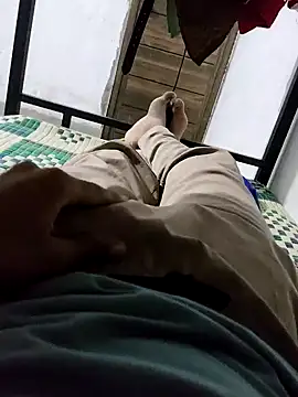 Snapshot of BIG_DICK__BOY chatting on 21, 10, 2025 BIG DICK BOY online show from 21, 10, 2025