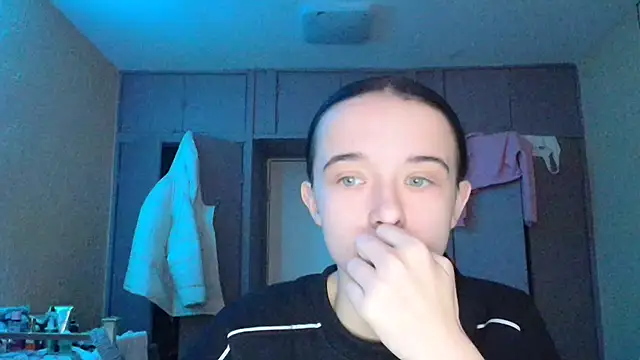 Emilia Light online show from 26, 11, 2025