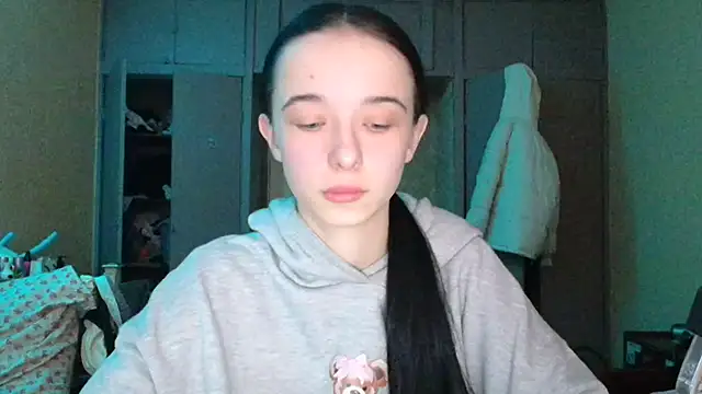 Emilia Light online show from 24, 2, 2026