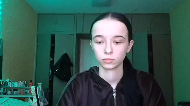 Emilia Light online show from 10, 3, 2026