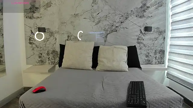 ZOE LE online show from 12, 3, 2026