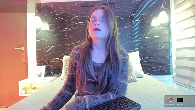 ZOE LE online show from 9, 3, 2026