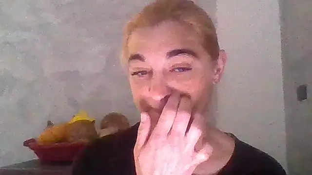 GoldenAngelMilf online show from 24, 4, 2026