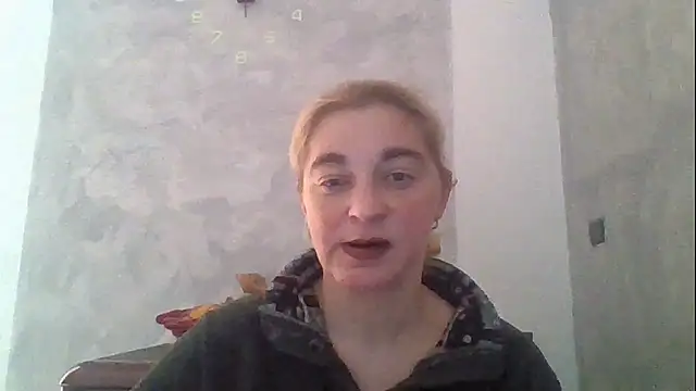 GoldenAngelMilf online show from 4, 3, 2026