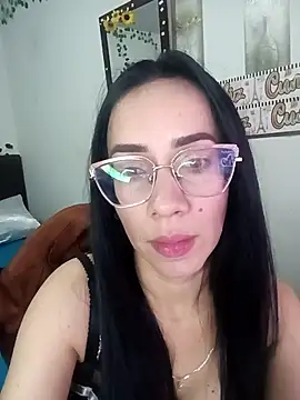 YaraDuartee online show from 9, 1, 2026