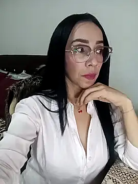 Snapshot of YaraDuartee chatting on 29, 3, 2026 YaraDuartee online show from 29, 3, 2026
