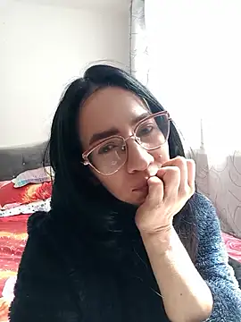 Snapshot of YaraDuartee chatting on 4, 7, 2026 YaraDuartee online show from 4, 7, 2026