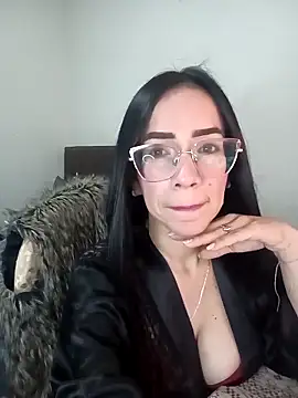 Snapshot of YaraDuartee chatting on 21, 3, 2026 YaraDuartee online show from 21, 3, 2026