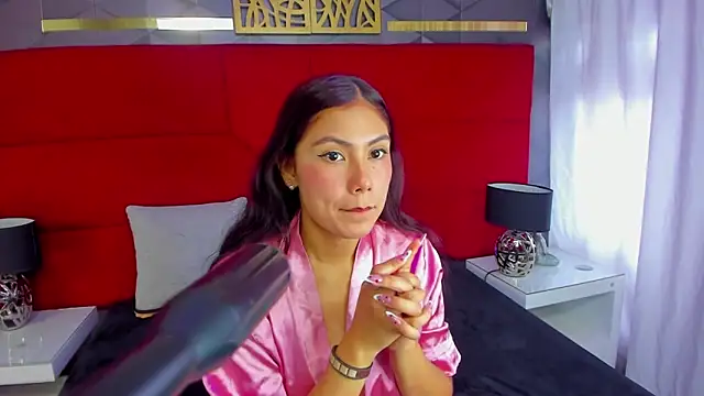 Snapshot of ashlye_collins chatting on 9, 10, 2025 ashlye collins online show from 9, 10, 2025
