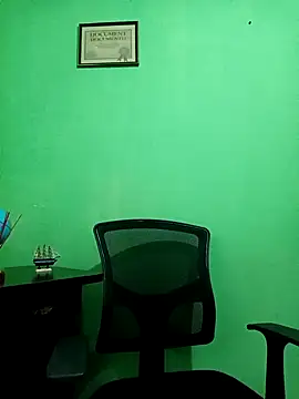 VANESSA  01 online show from 18, 10, 2025