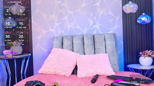 LiaTeylor online show from 10, 1, 2026