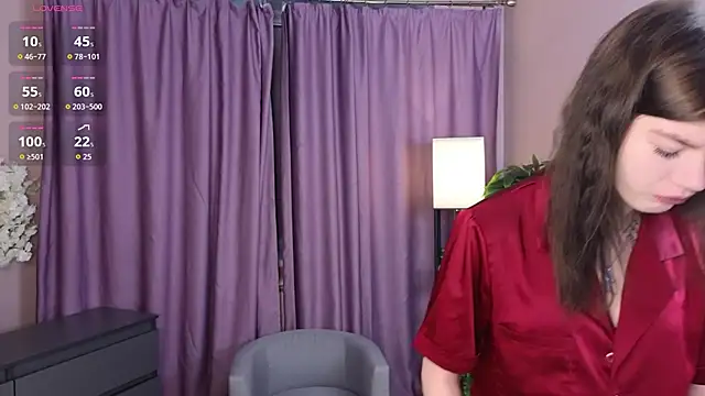 TwixieGuo online show from 17, 12, 2025