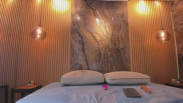 beca winn online show from 20, 11, 2025