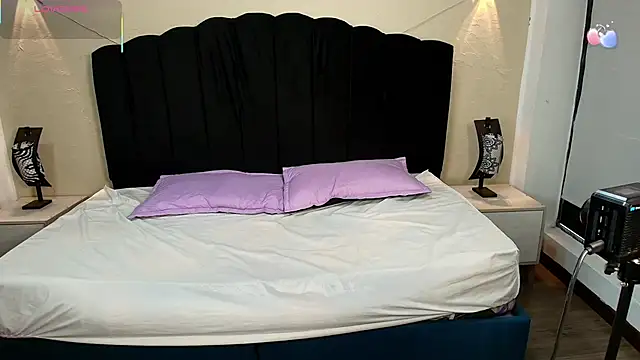 GabySweett  online show from 3, 12, 2025